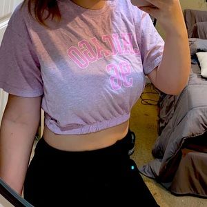 Pretty Little Thing cropped t-shirt